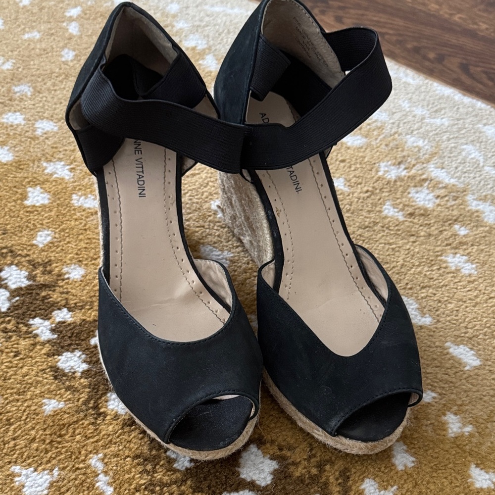 Adrienne Vittadini Black Open-Toe Espadrille Wedge Sandals